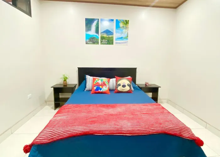 Apartamentos H Gonzalez. Wifi A/C Free Parking